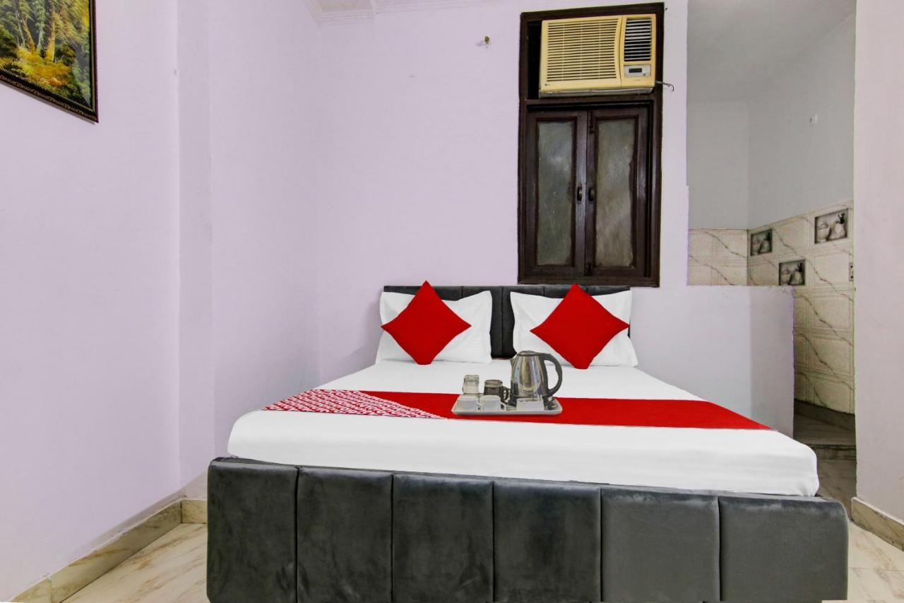 Hotel O Chaudhary Villa New Delhi Exteriör bild