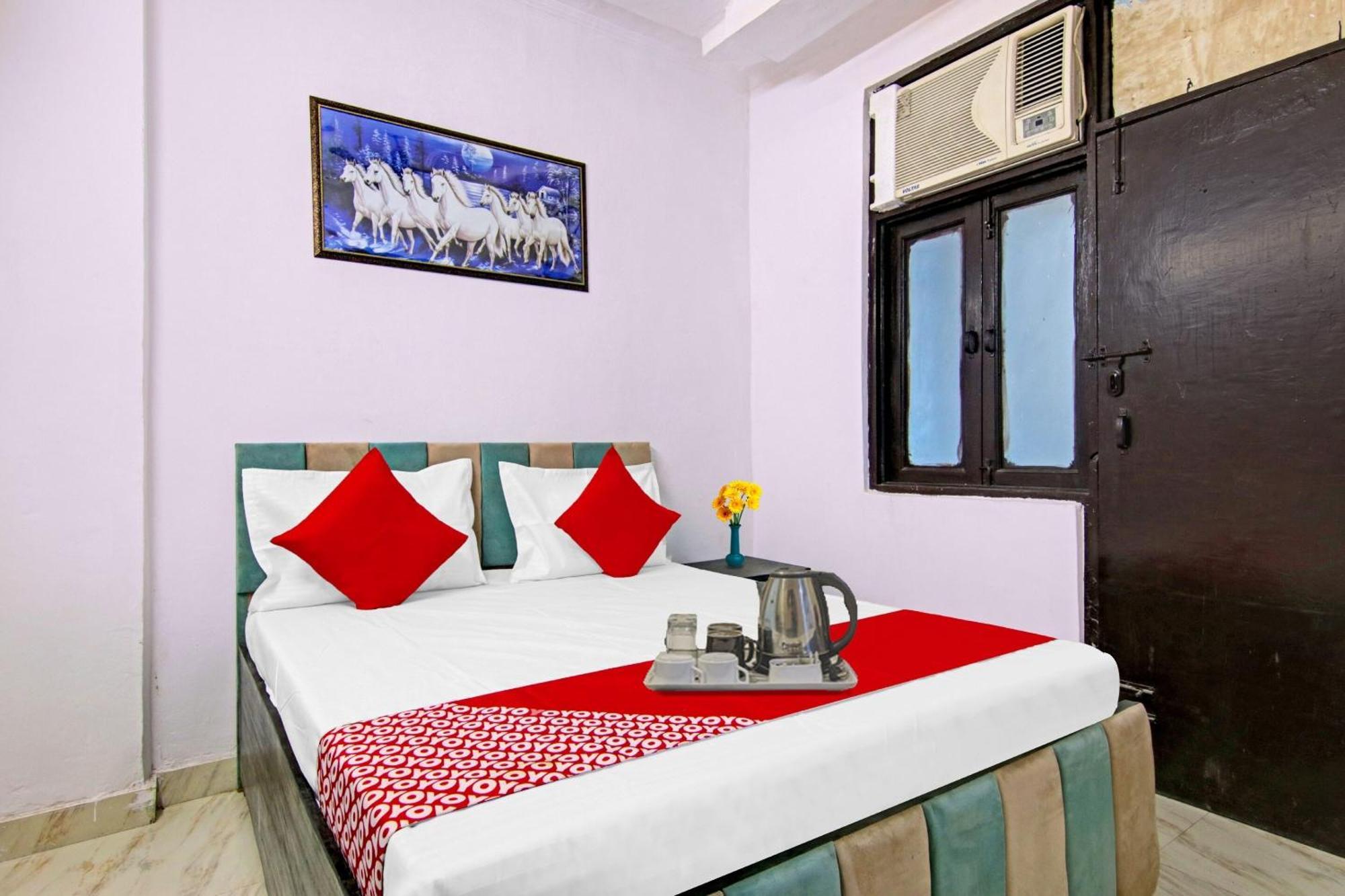 Hotel O Chaudhary Villa New Delhi Exteriör bild