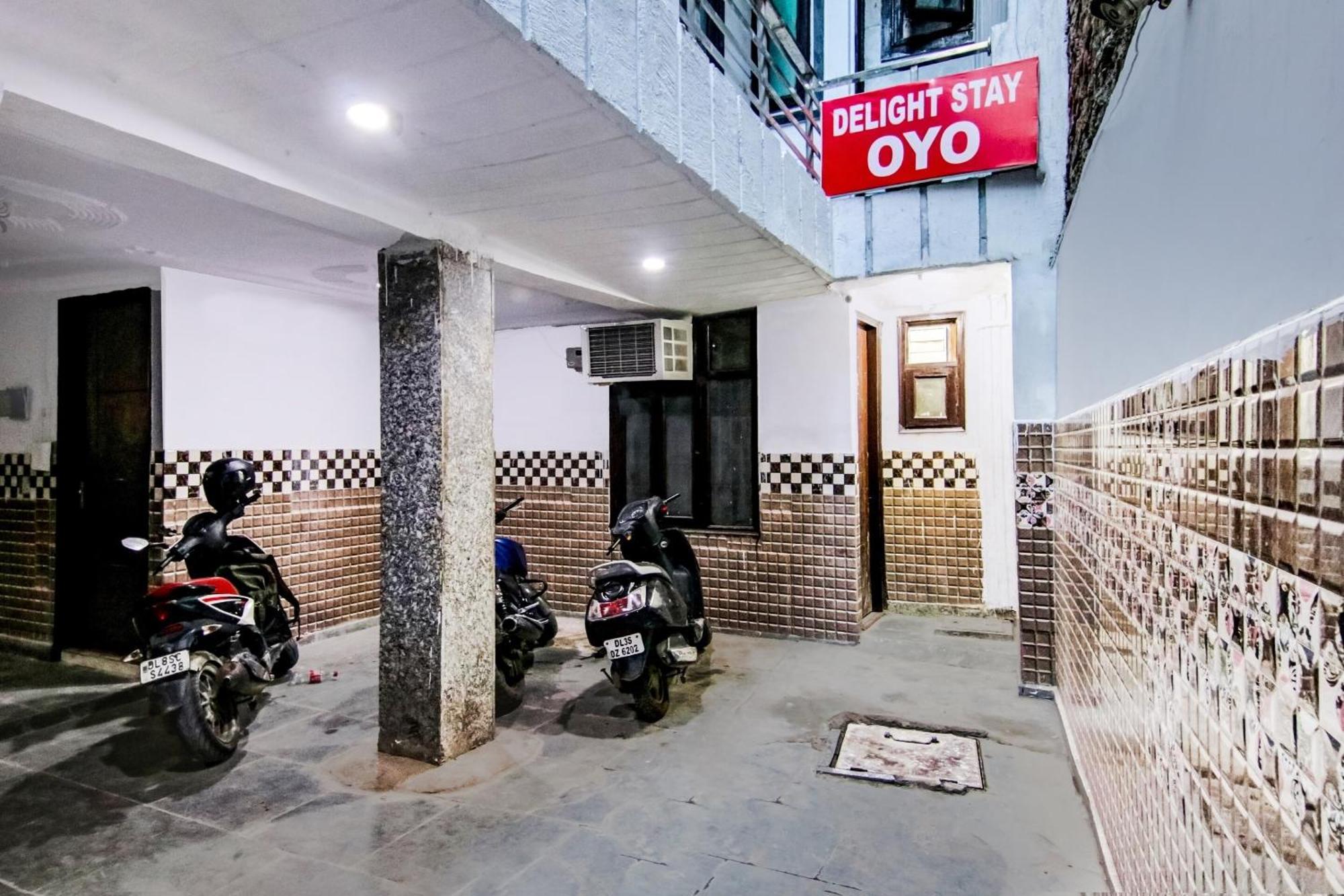 Hotel O Chaudhary Villa New Delhi Exteriör bild